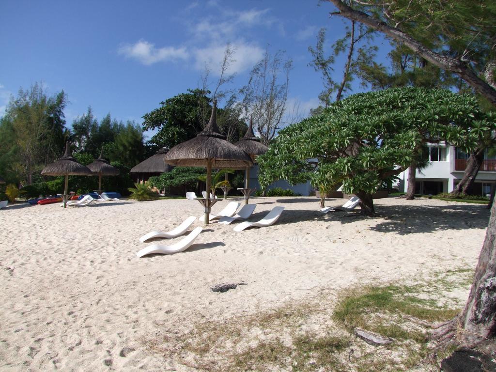 So Beach Villa In Situ Roches Noires Camera foto