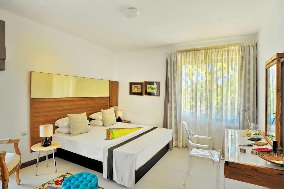 So Beach Villa In Situ Roches Noires Esterno foto